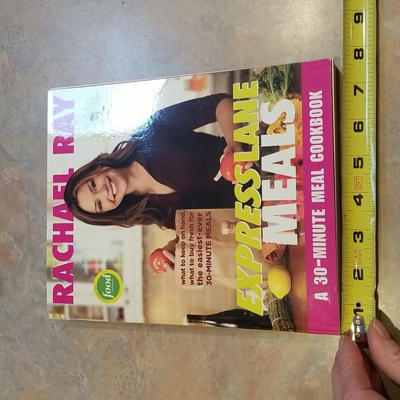 🔮 Rachael Ray Express Lane Meals Cookbook - Picture 10 of 10